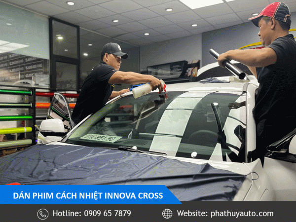 6 phụ kiện Innova Cross 2026