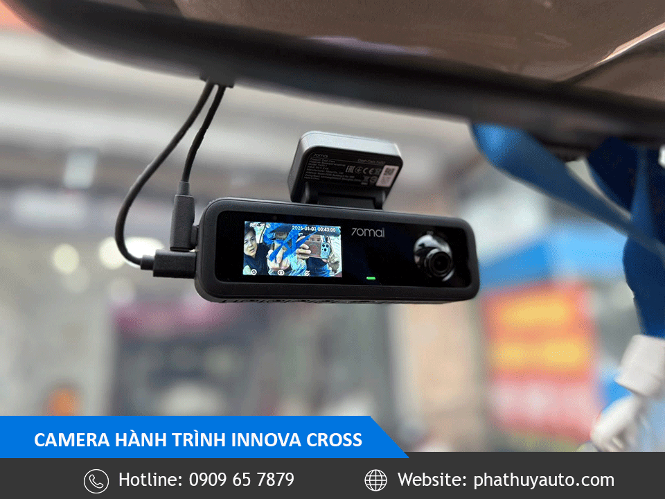 6 phụ kiện Innova Cross 2026