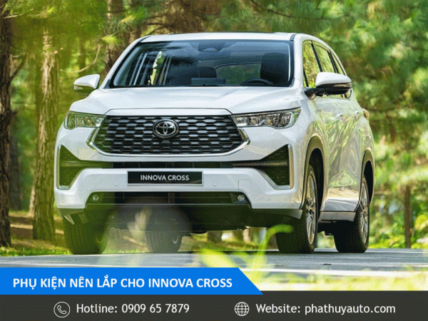 6 phụ kiện Innova Cross 2026