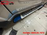 Bậc lên xuống xe Ford Escape