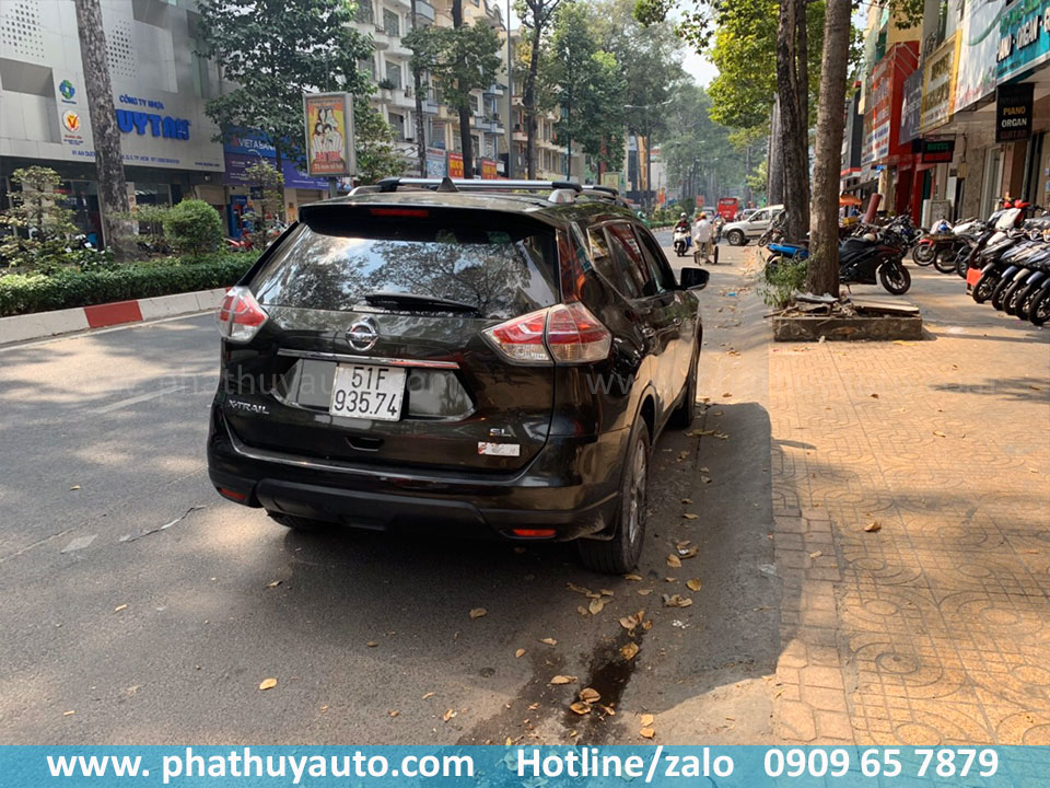 Baga giá nóc ngang Nissan Xtrail