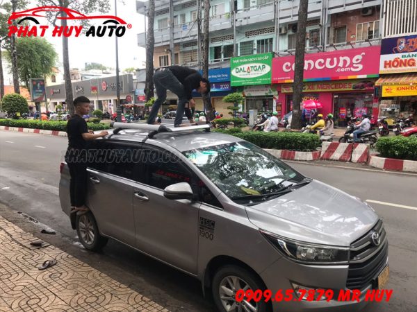 Baga mui chở đồ Toyota Innova