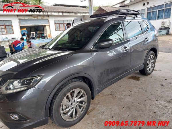 Baga mui trên nóc Nissan Xtrail