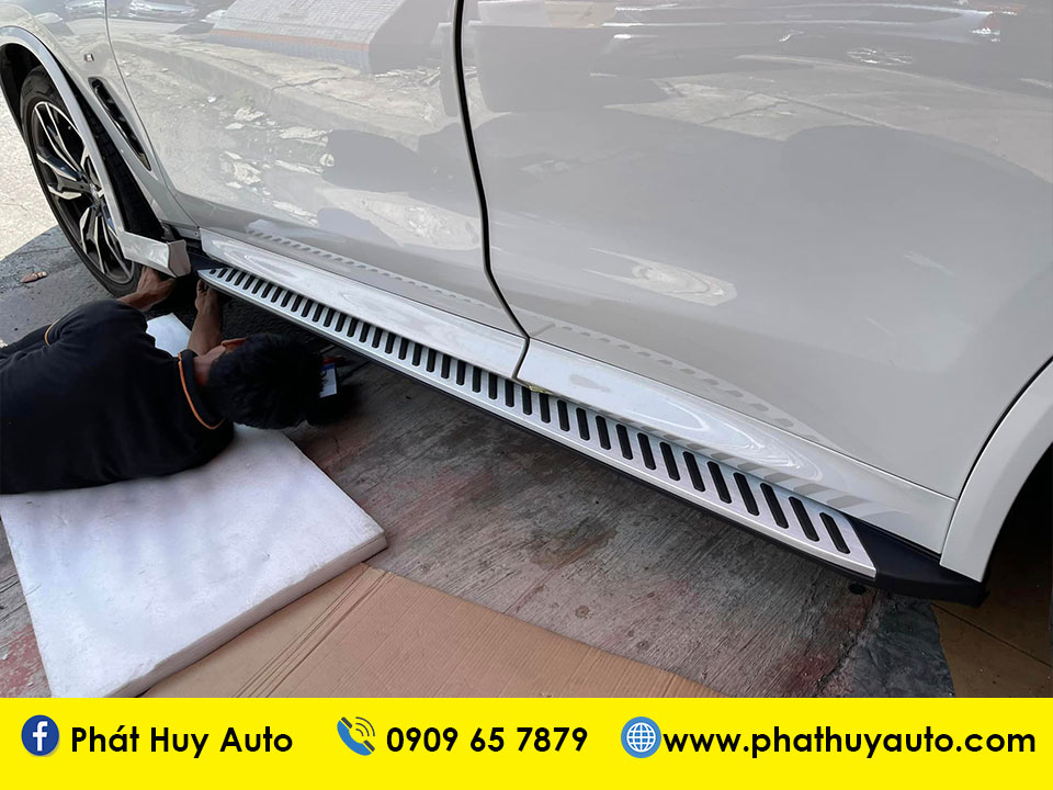 Bệ Bước Chân BMW X3 2024
