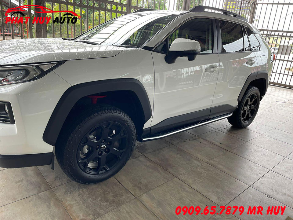 Bệ bước chân cho Toyota Rav4