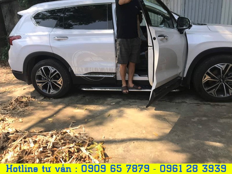 Bệ Bước Chân Hyundai Santafe 2021