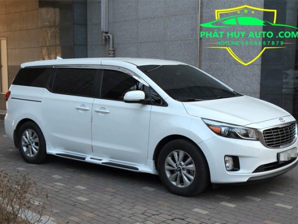 Bệ bước chân Kia Sedona 2021