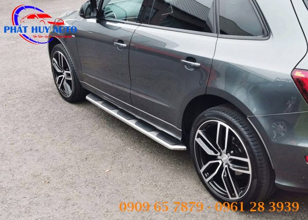 Bệ bước chân xe AUDI Q5