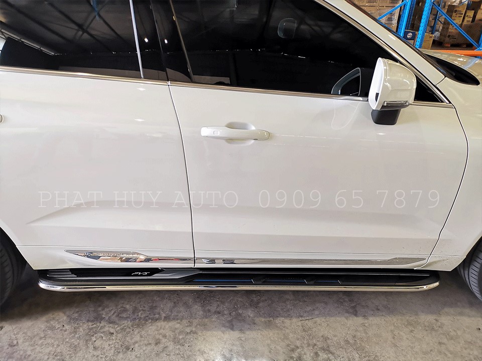 Bệ bước chân xe Volvo XC90