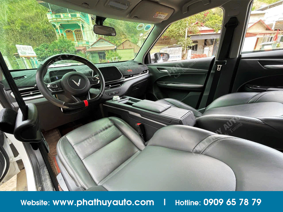 Bệ tỳ tay Vinfast VF5