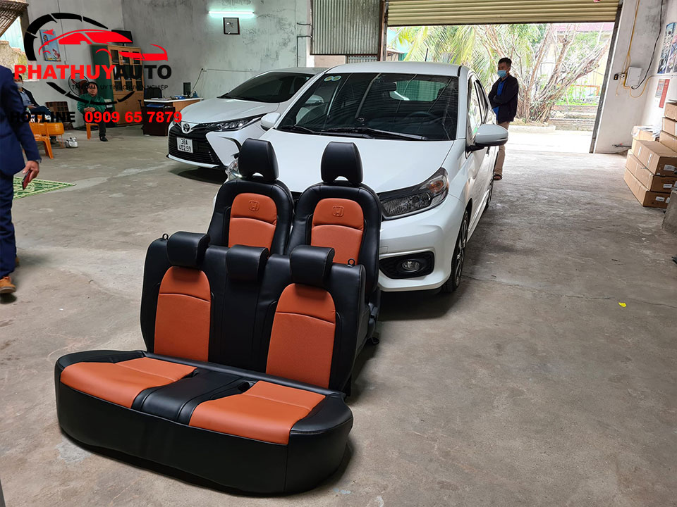 Bọc ghế da cho Honda Brio
