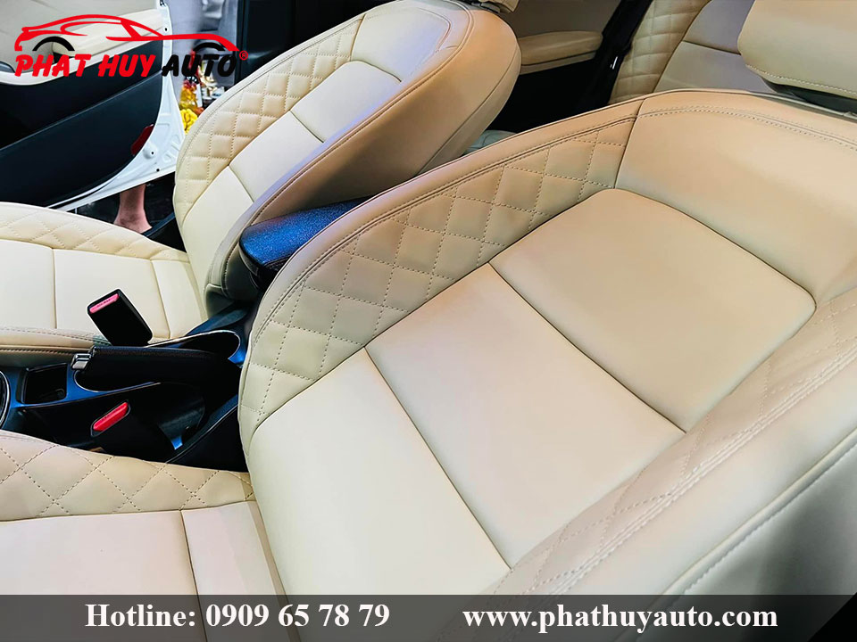 Bọc ghế da Kia Cerato 2016