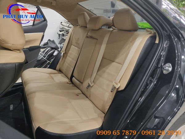 Bọc ghế da Toyota Altis 2021