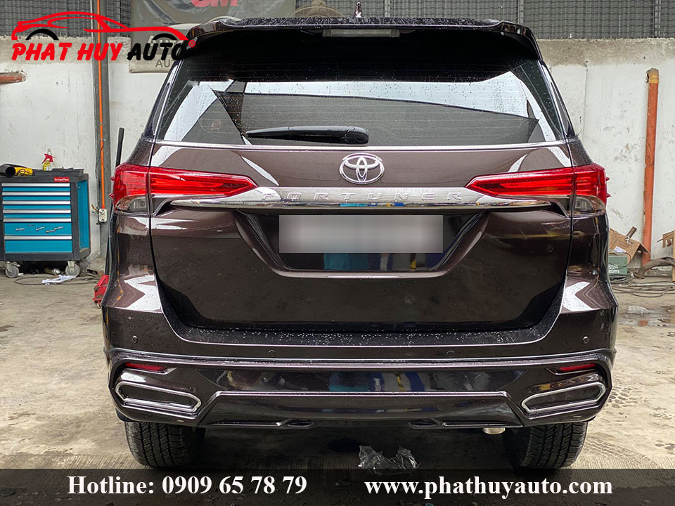 Body kit Fortuner 2020 mẫu Lexus