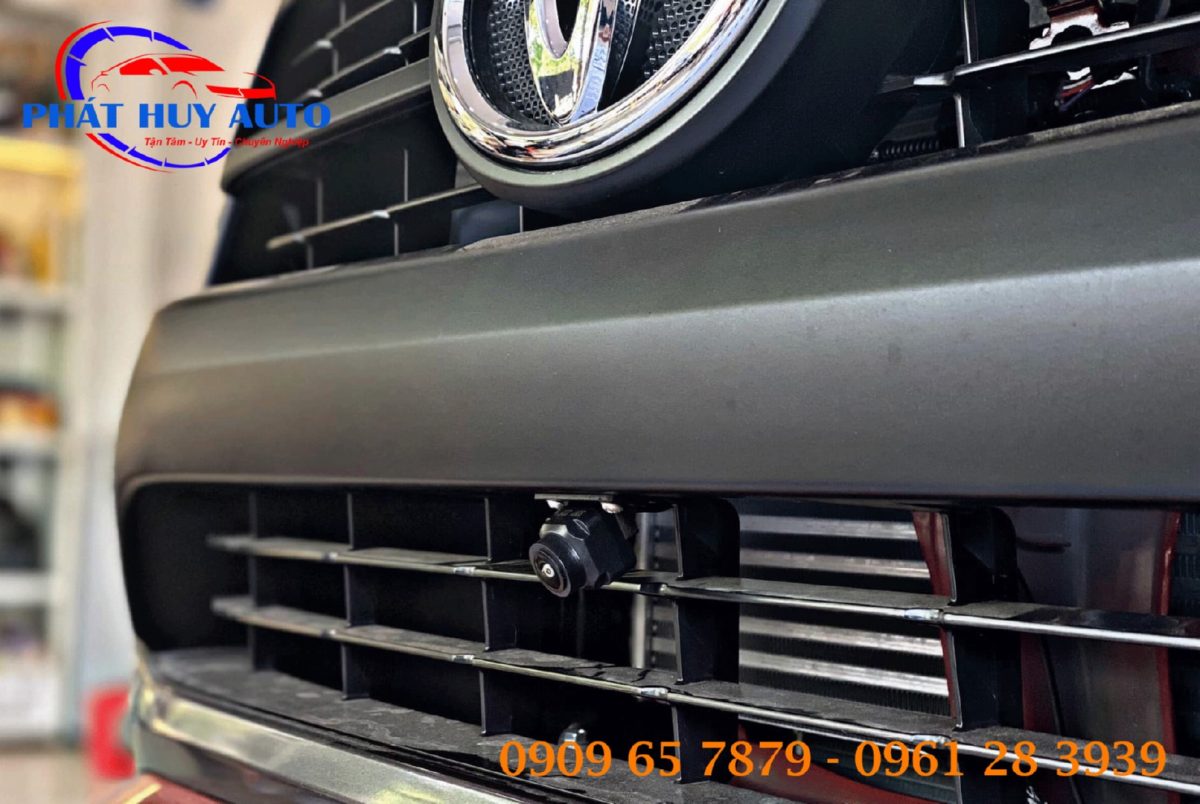Camera 360 độ xe Toyota Hilux