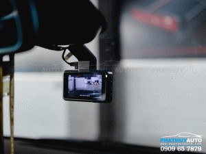 Camera hành trình Nissan Navara