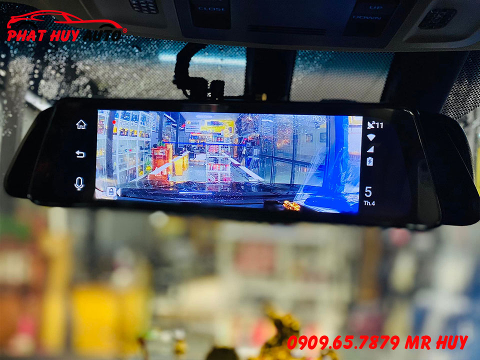 Camera hành trình Toyota Camry 2022