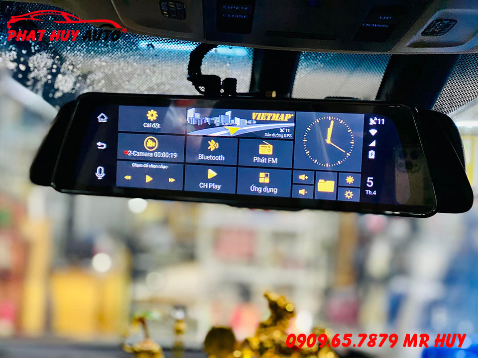 Camera hành trình Toyota Camry 2022