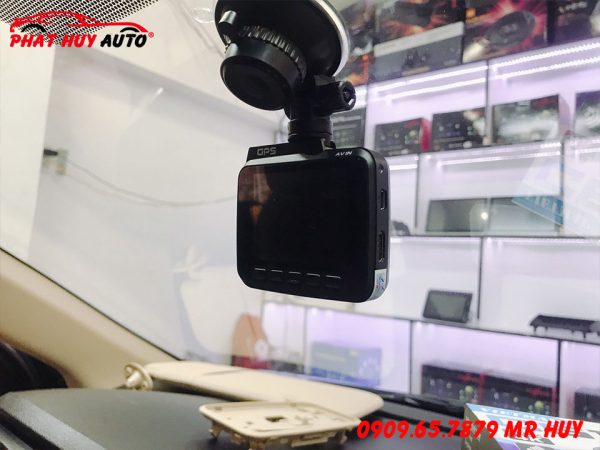 Camera hành trình Toyota Veloz