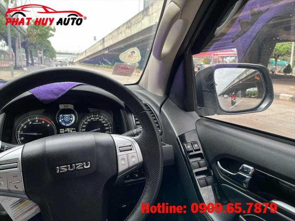 Cảnh báo điểm mù Isuzu Mux