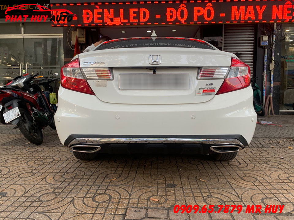 Civic 2012 độ Lip Pô Mercedes