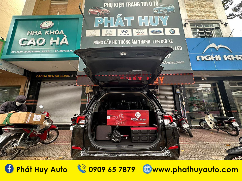 Cốp Điện Ô Tô Toyota Cross
