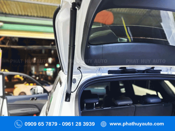 Cốp điện tự động Omoda C5