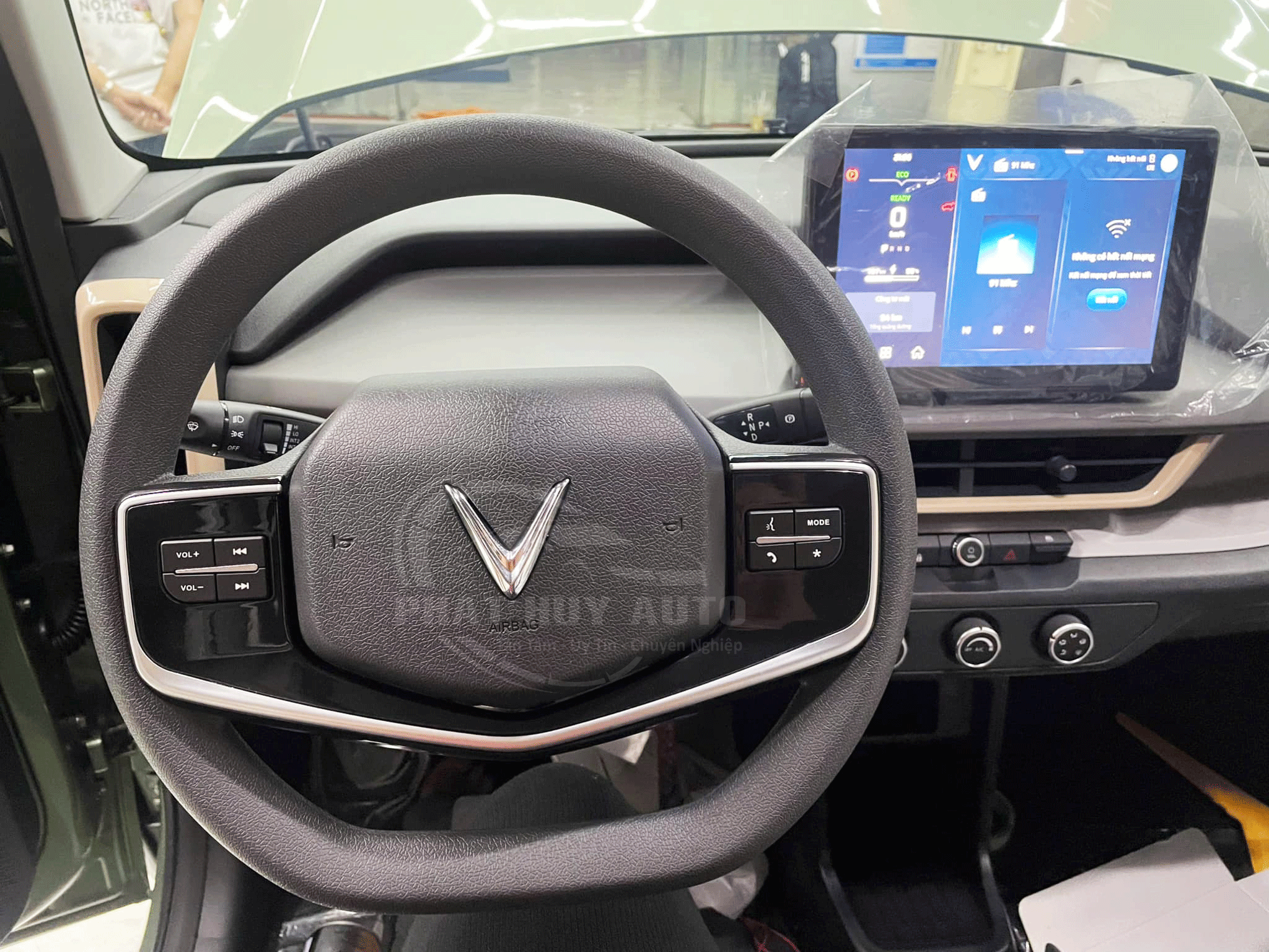 Cụm phím vô lăng Vinfast VF3