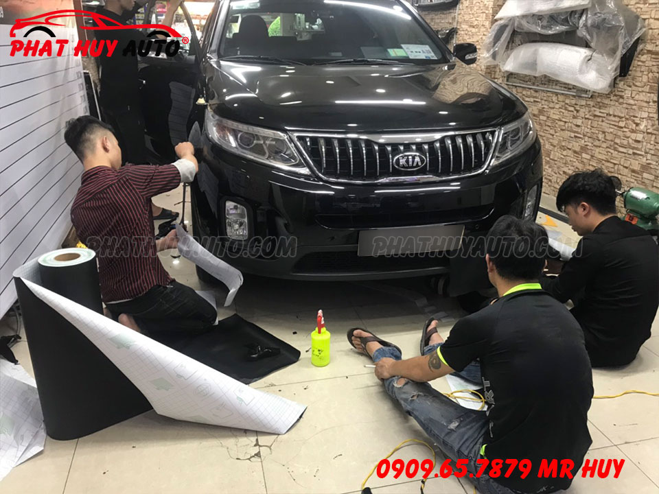 Dán decal chống trầy Kia Sorento