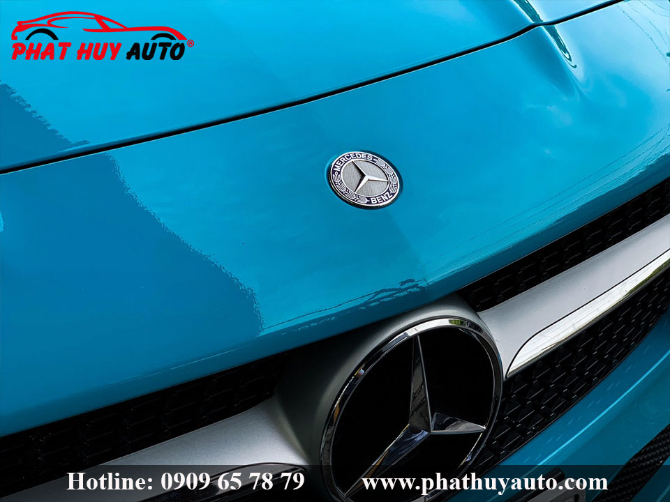 Dán decal đổi màu Mercedes CLA 200