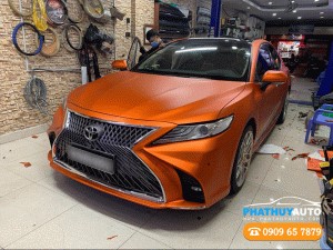 Dán Decal đổi màu xe Camry