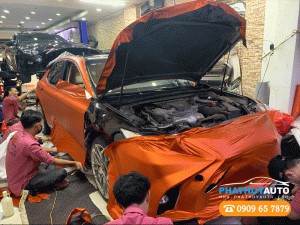 Dán Decal đổi màu xe Camry
