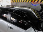 Dán decal nóc đen cho Fortuner