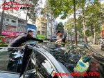 Dán decal nóc đen Toyota Cross