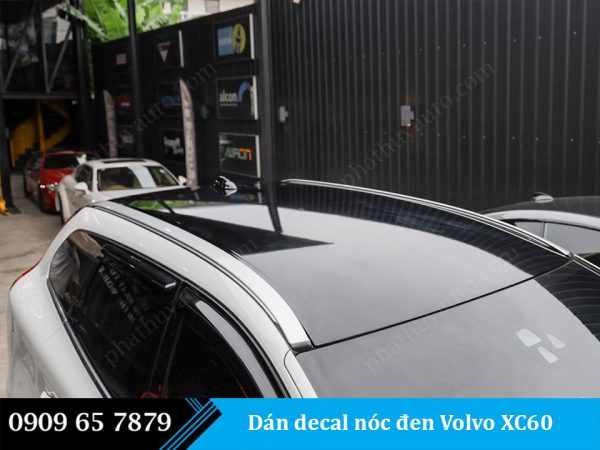 Dán decal nóc đen Volvo XC60