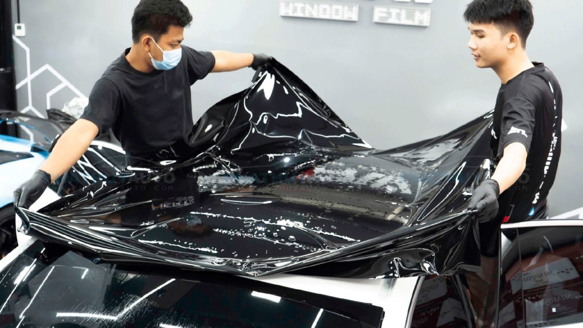Dán nóc đen Mercedes A200 2021
