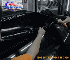 Dán nóc đen xe Nissan Terra