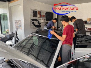 Dán nóc xe Toyota Camry 2021