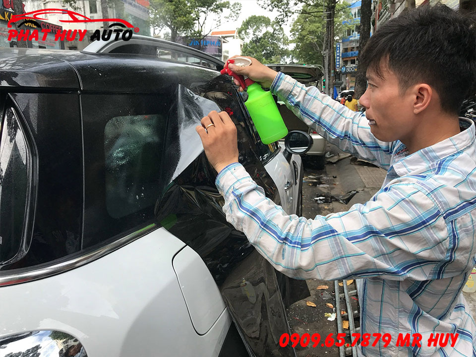 Dán Phim Cách Nhiệt Ford Escape