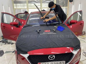 Dán phim cách nhiệt Mazda 2