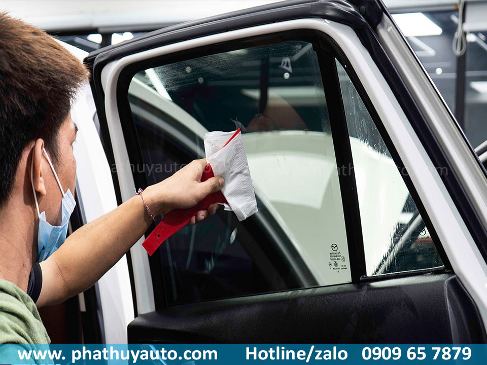 Dán phim cách nhiệt Mazda CX5