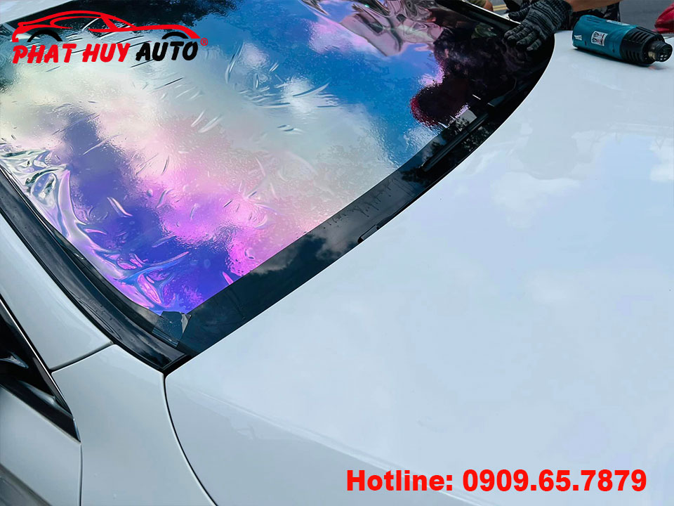 Dán phim cách nhiệt ô tô Mercedes E200