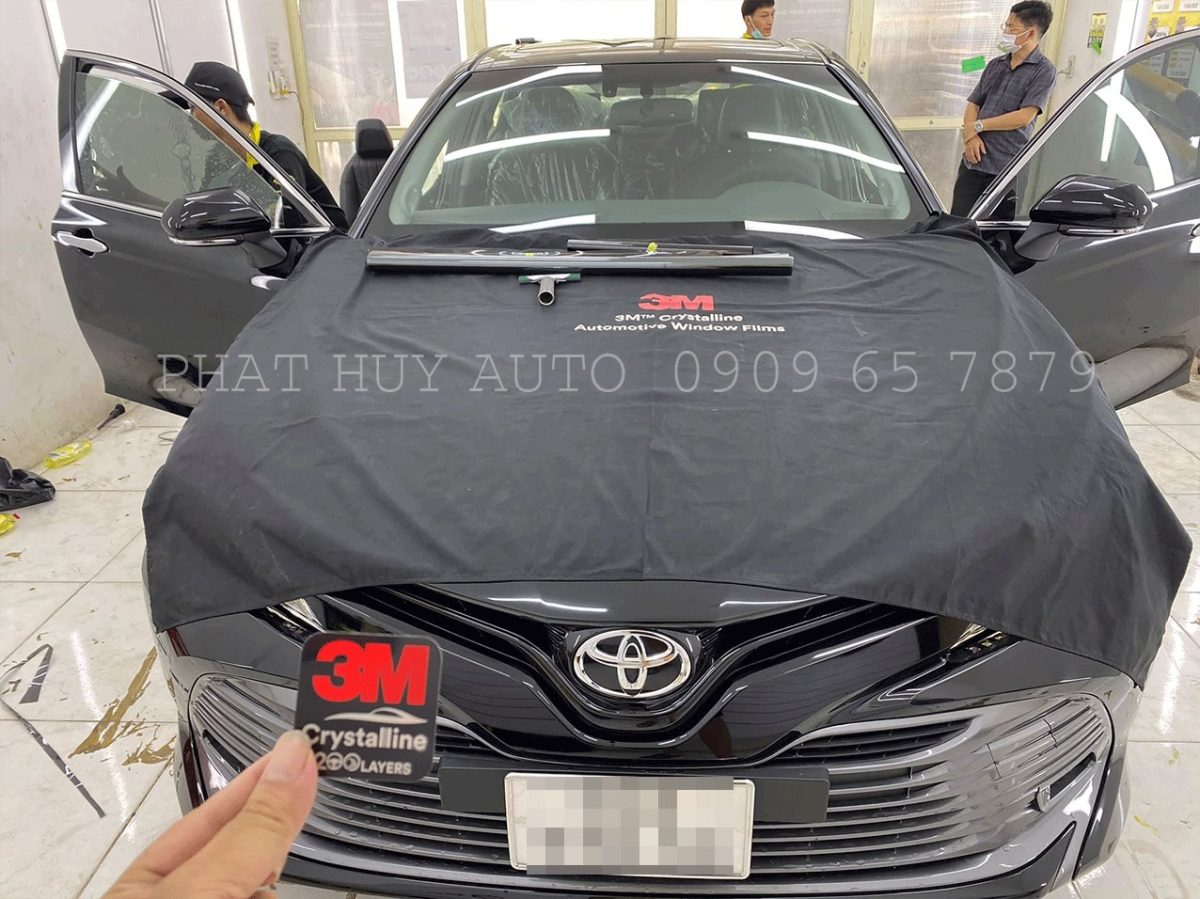Dán phim cách nhiệt Toyota Camry