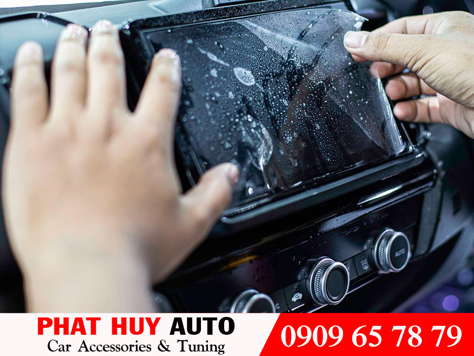 Dán PPF nội thất ô tô