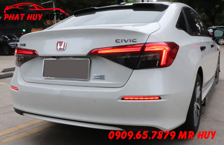 Đèn Led gầm sau Civic 2022
