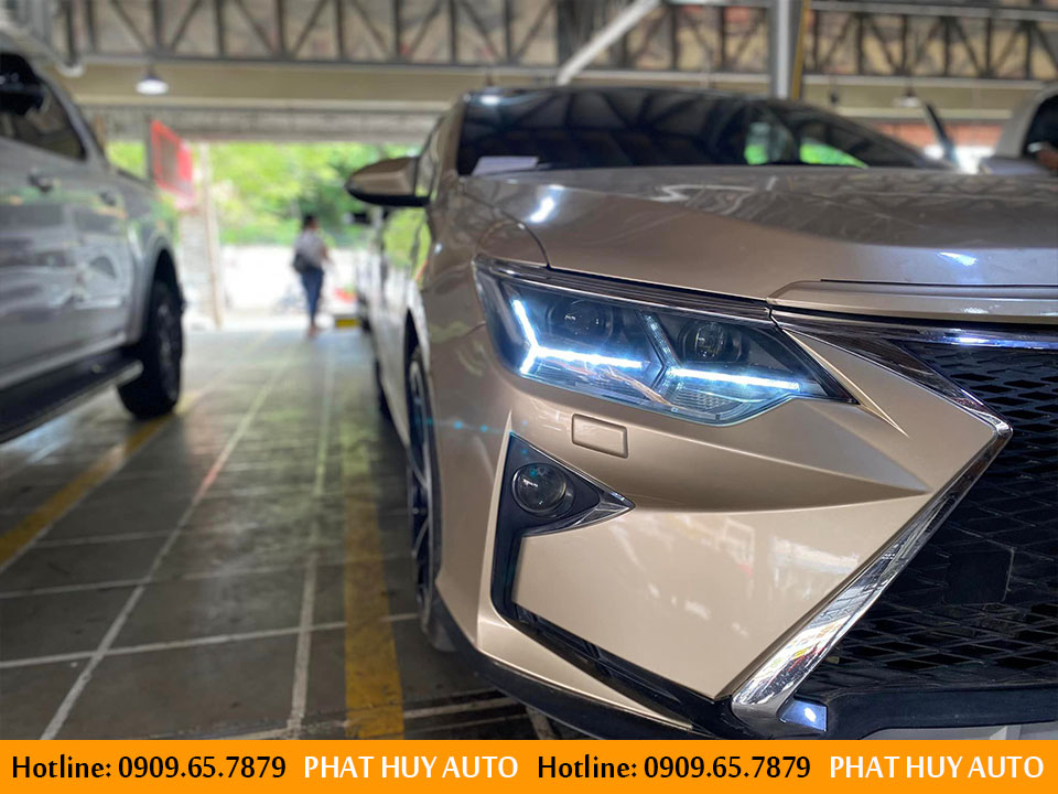 Đèn led nội thất Camry 2012