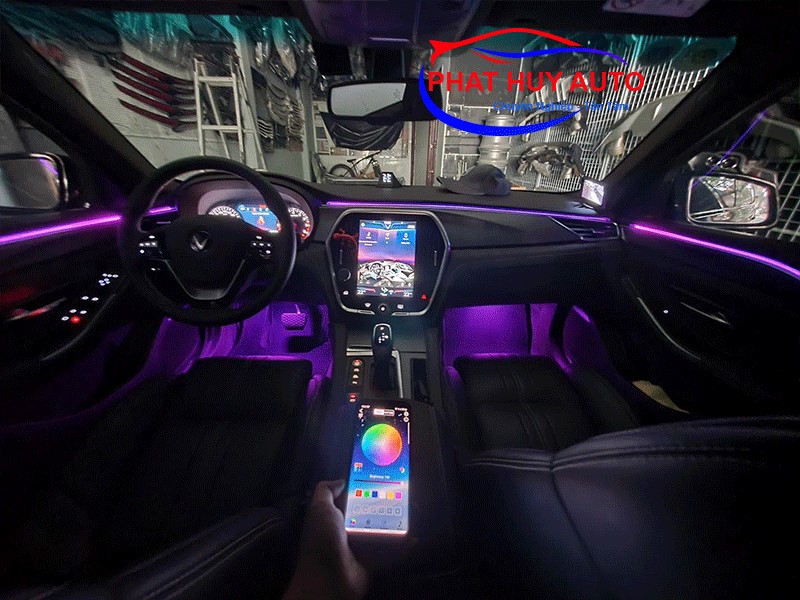 Đèn led nội thất ô tô