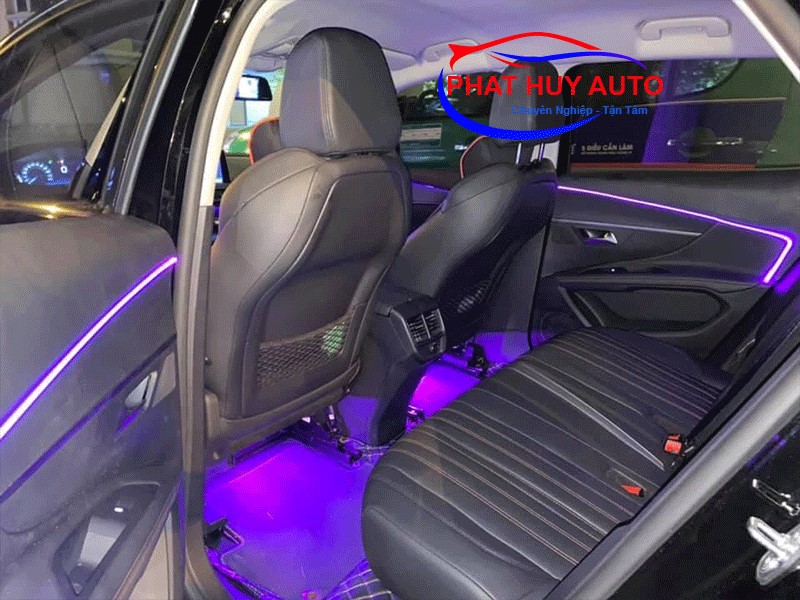 Đèn led nội thất ô tô