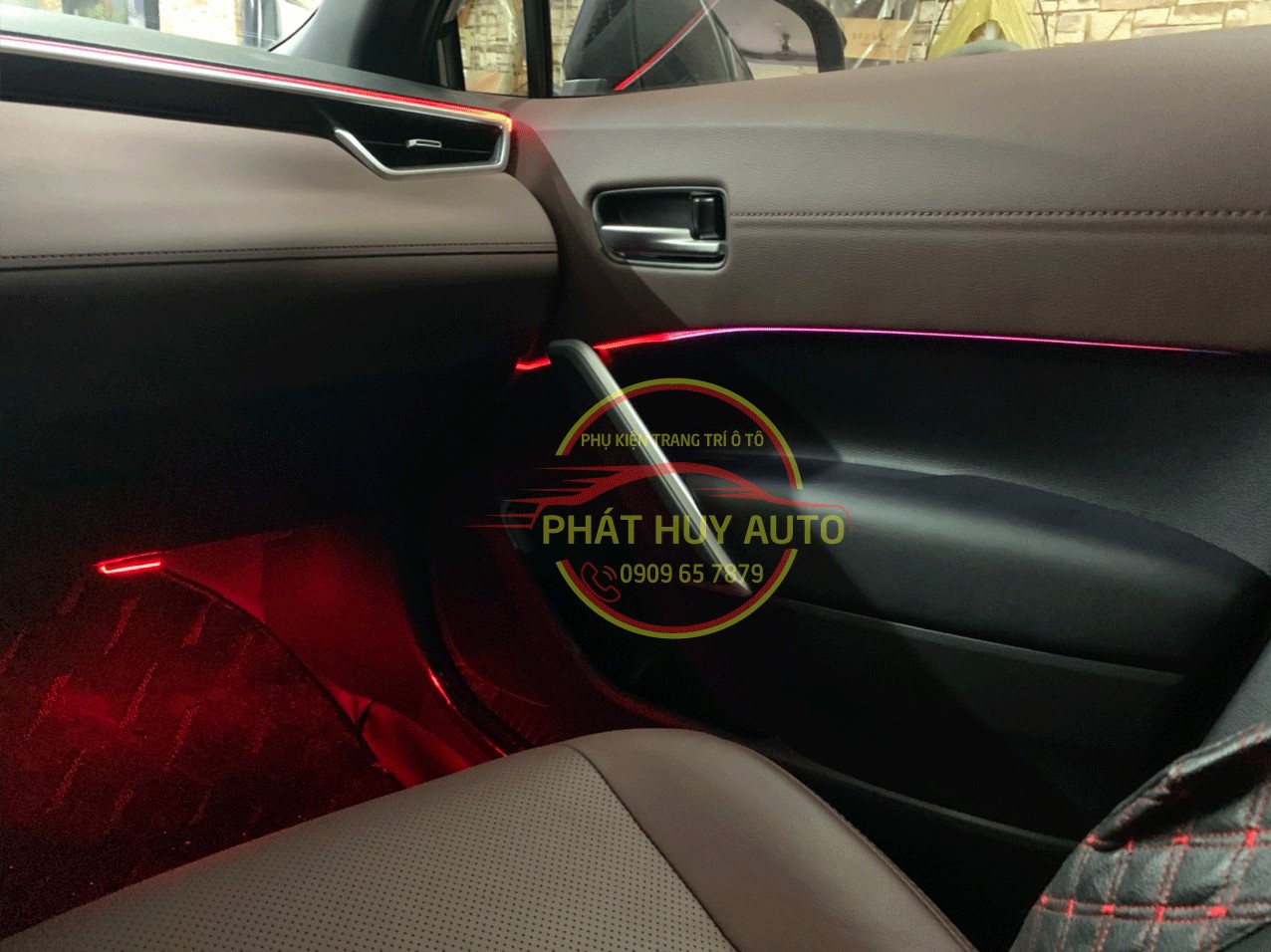 Đèn led nội thất Toyota Cross