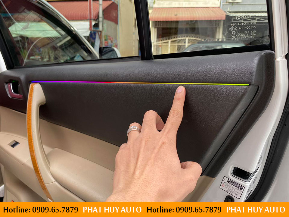 Đèn led nội thất Toyota Highlander